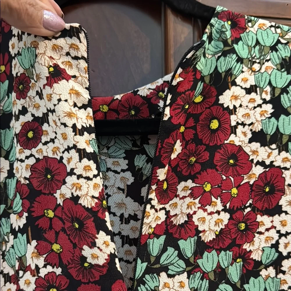 Floral Long Sleeve Dress EUC - Picture 2 of 4